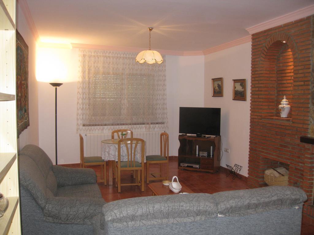 Villa Remedios Cuevas del Becerro Szoba fotó